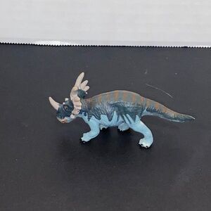 Safari Ltd Habitat Authentics Styracosaurus Figure